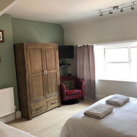 휫비 Corra Lynn B&B 외부 사진