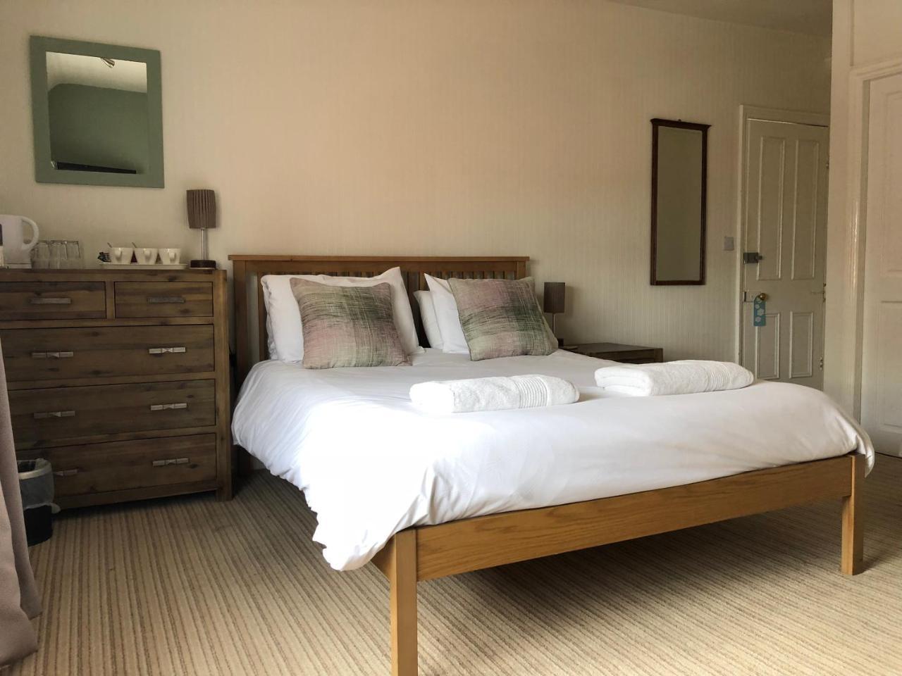 휫비 Corra Lynn B&B 외부 사진